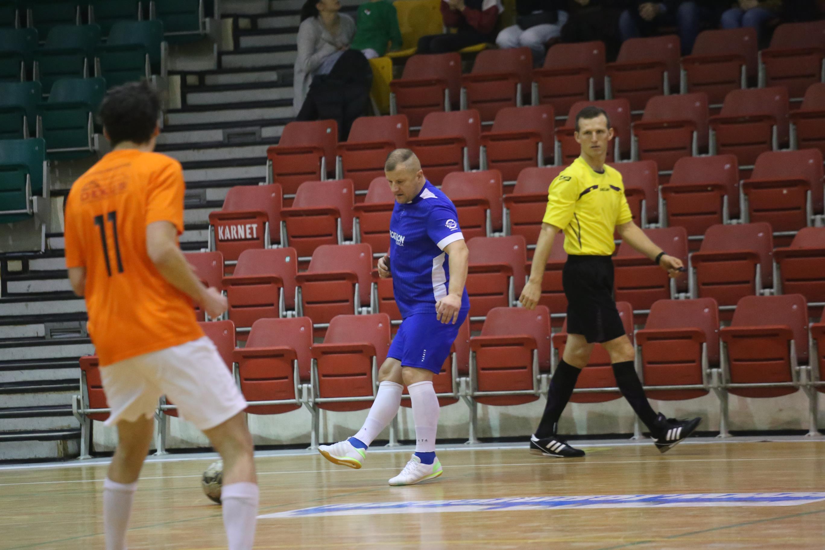 Legnicka Liga Halowa: Fire umocnił się na prowadzeniu