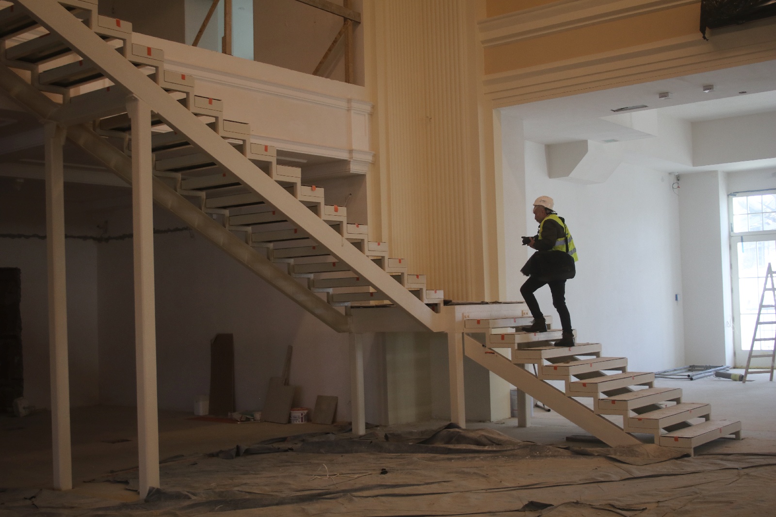 Zobacz jak Teatr Letni zmienia się w Centrum Witelona