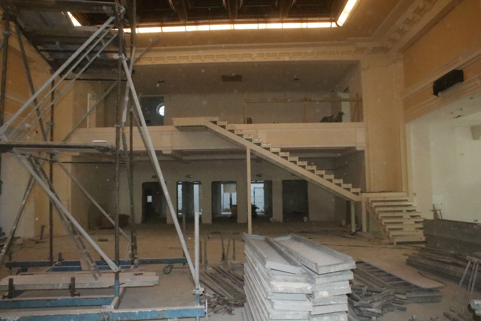 Zobacz jak Teatr Letni zmienia się w Centrum Witelona