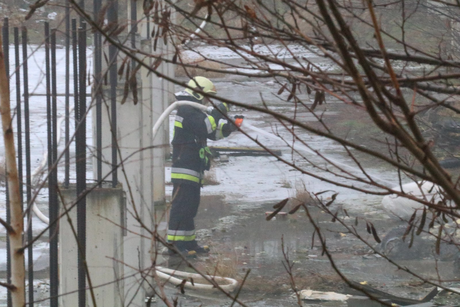 Pożar pustostanu przy ulicy Lindego                        
