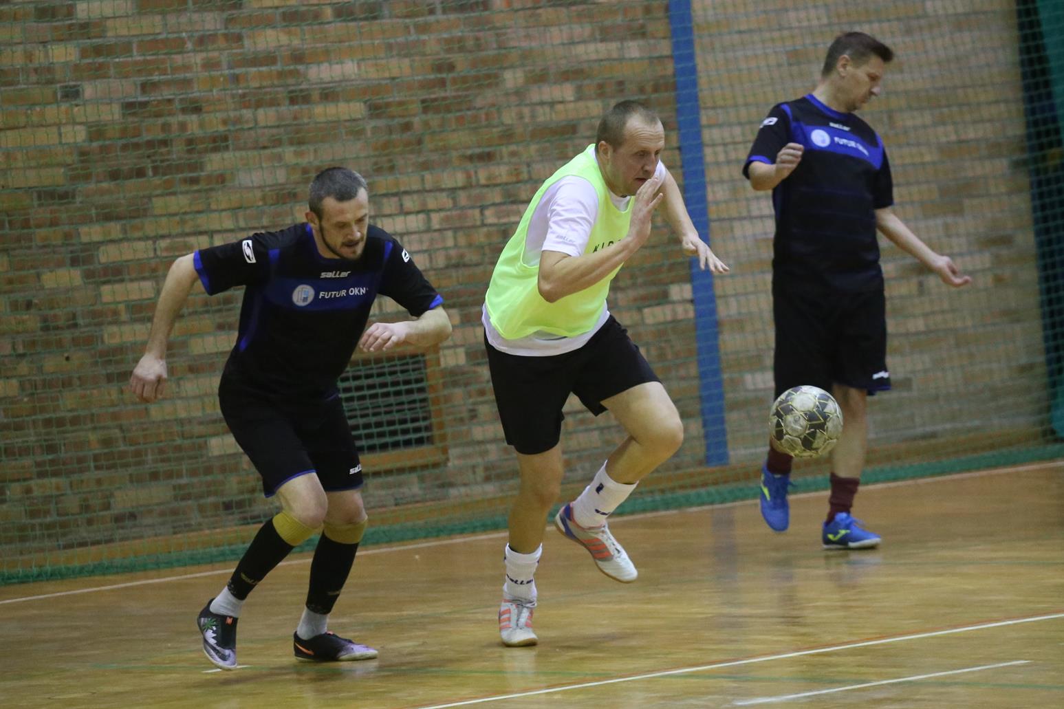 Legnicka Liga Halowa: Łobodziński i spółka pokonali mistrza