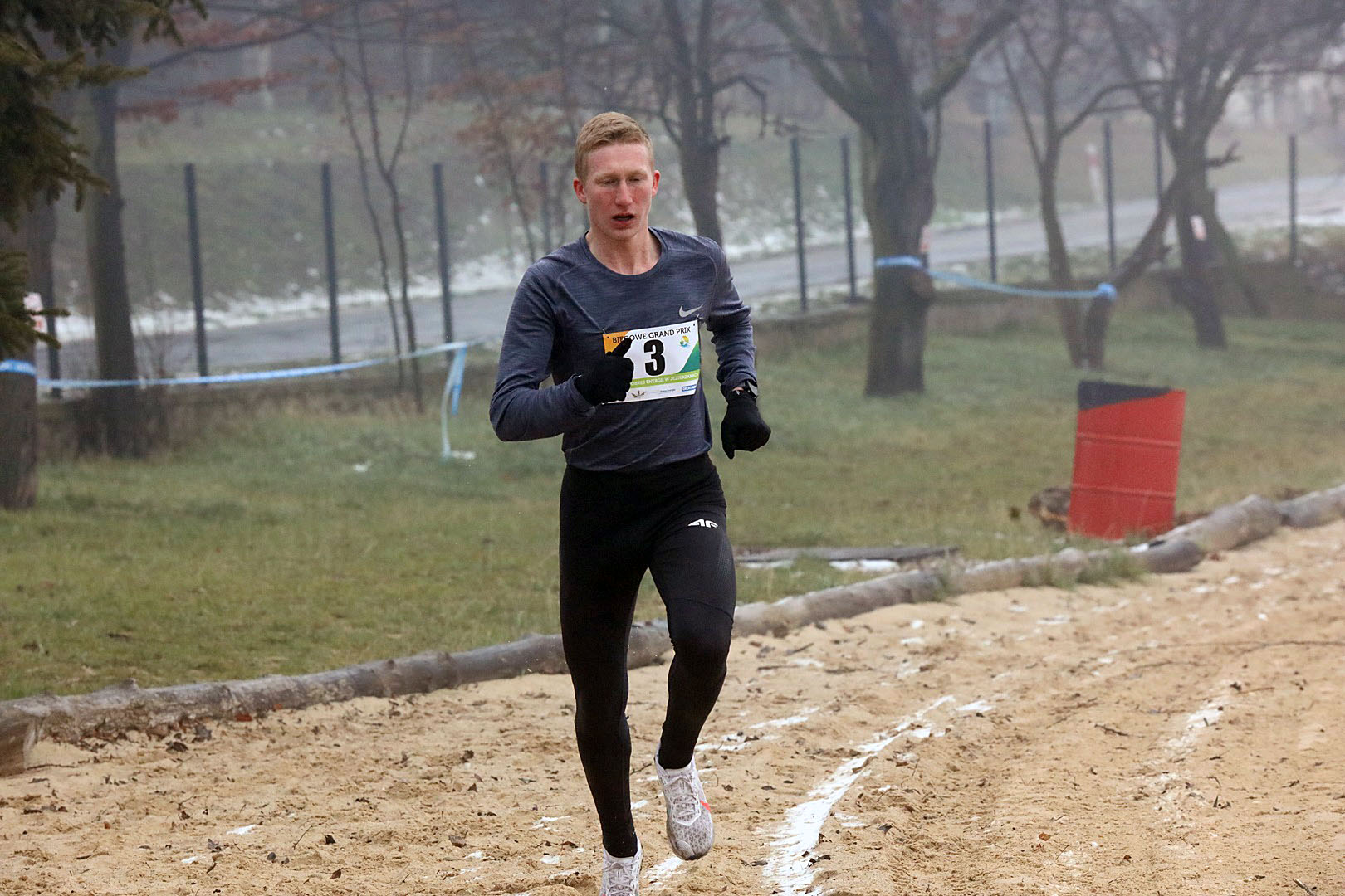 W Krainie Dobrej Energii biegali i morsowali dla Cyprianka