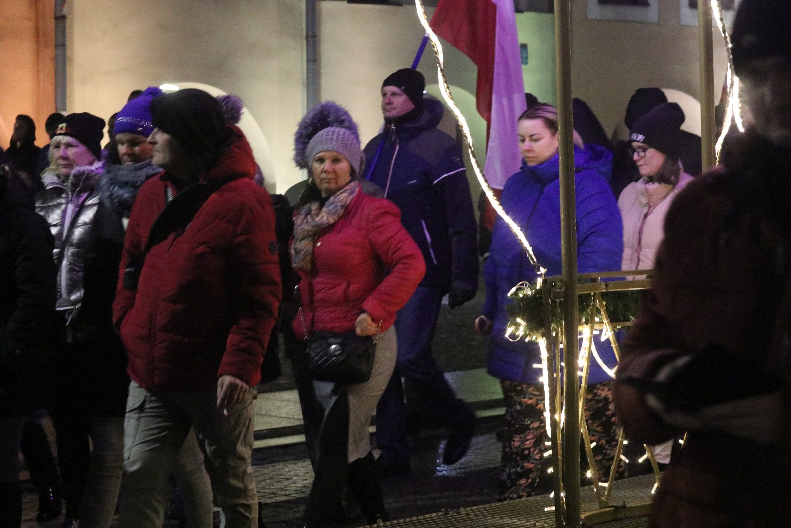 Dwieście osób demonstrowało przeciw „segregacji sanitarnej”
