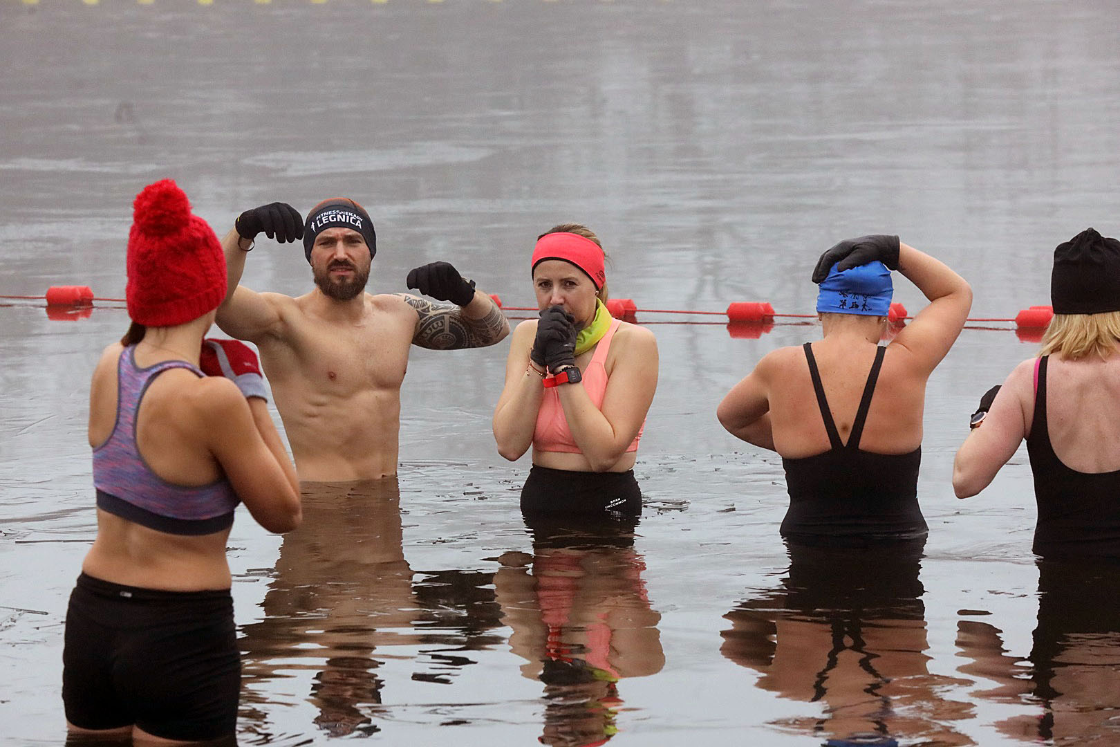 W Krainie Dobrej Energii biegali i morsowali dla Cyprianka