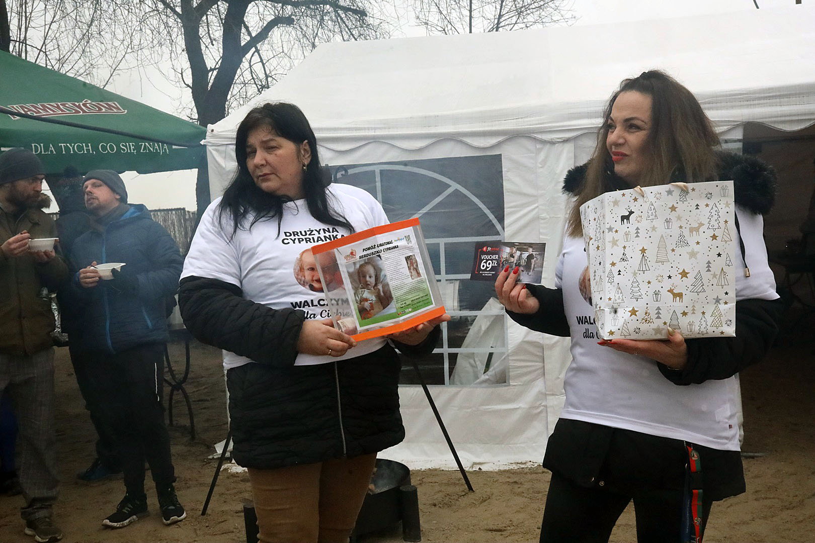 W Krainie Dobrej Energii biegali i morsowali dla Cyprianka