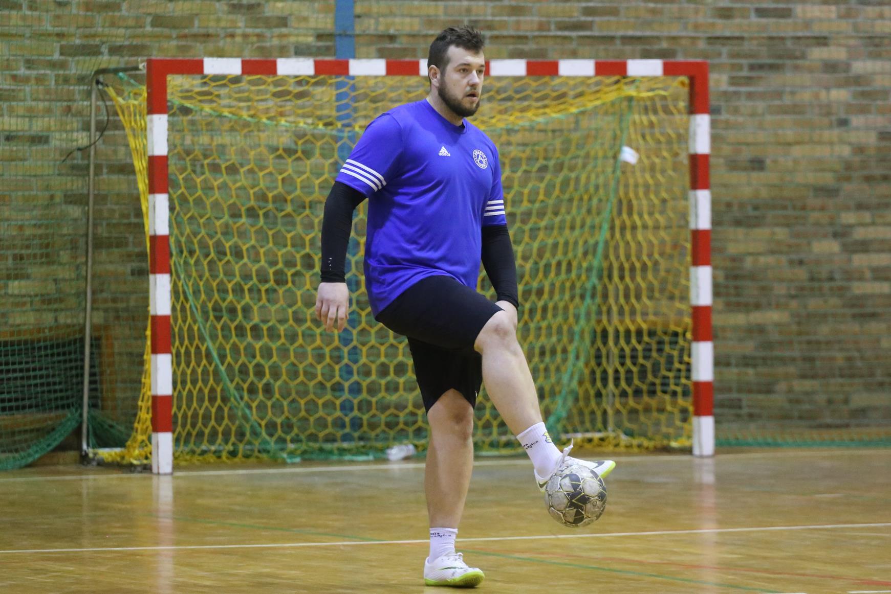 Legnicka Liga Halowa: Łobodziński i spółka pokonali mistrza