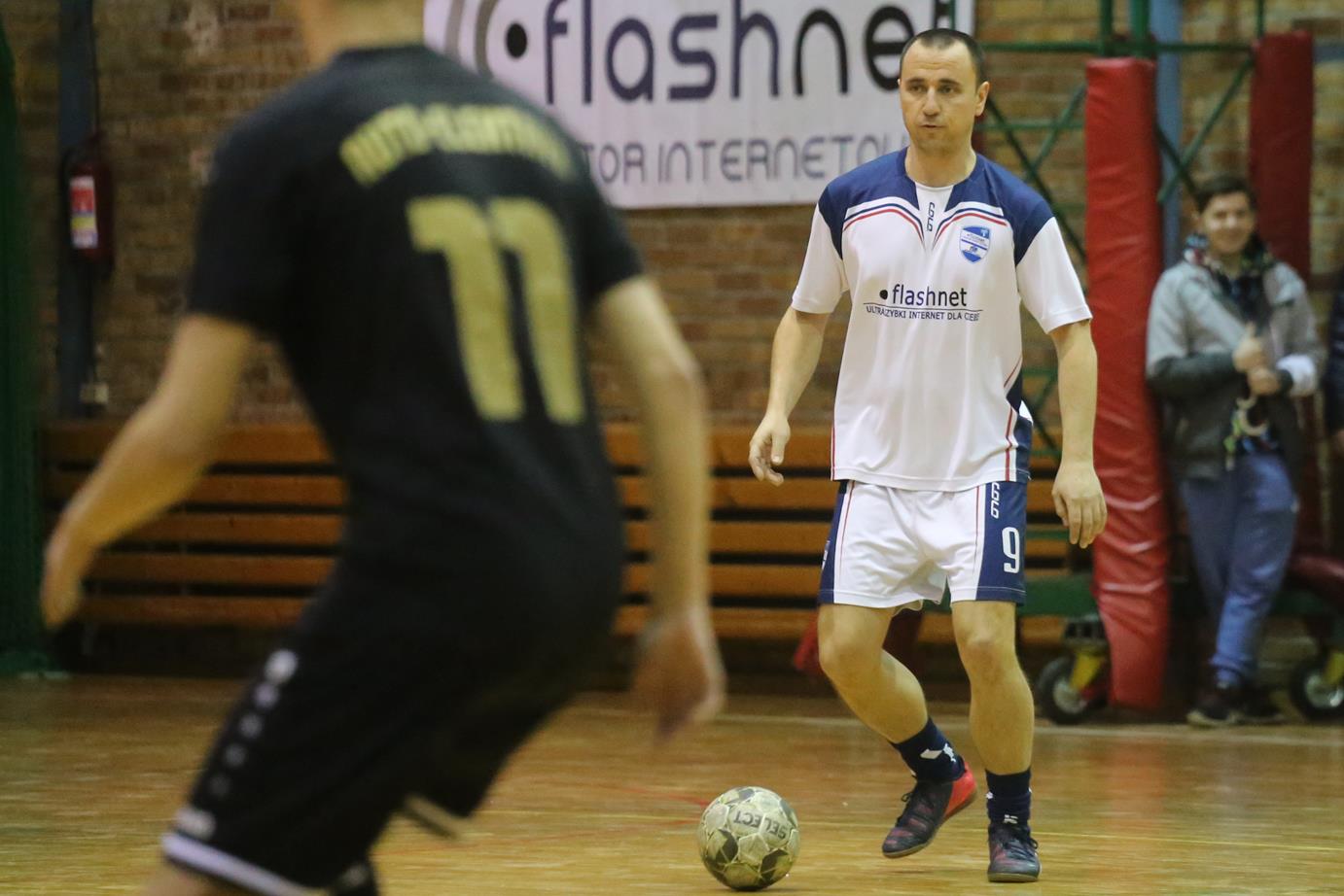 Legnicka Liga Halowa: Łobodziński i spółka pokonali mistrza