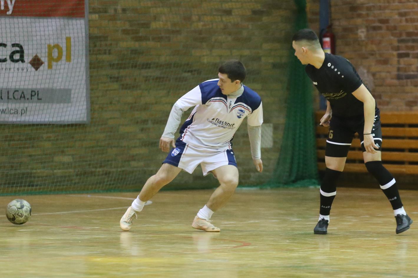Legnicka Liga Halowa: Łobodziński i spółka pokonali mistrza