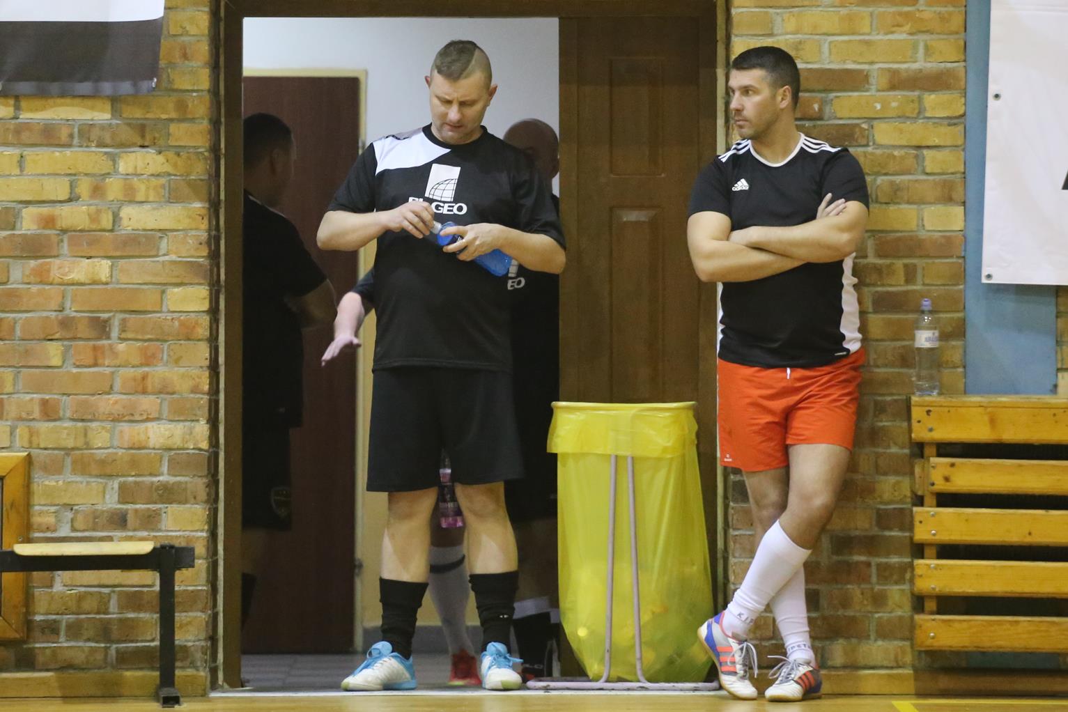 Legnicka Liga Halowa: Łobodziński i spółka pokonali mistrza