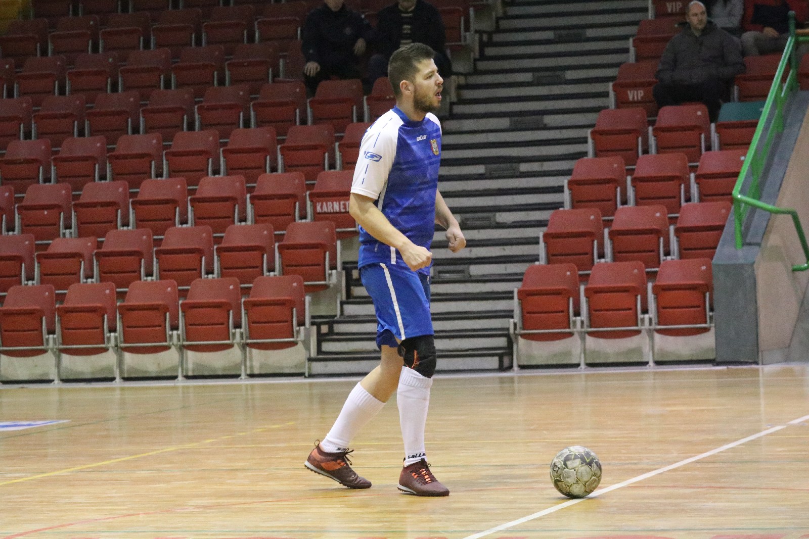 Legnicka Liga Halowa: Łobodziński i spółka pokonali mistrza