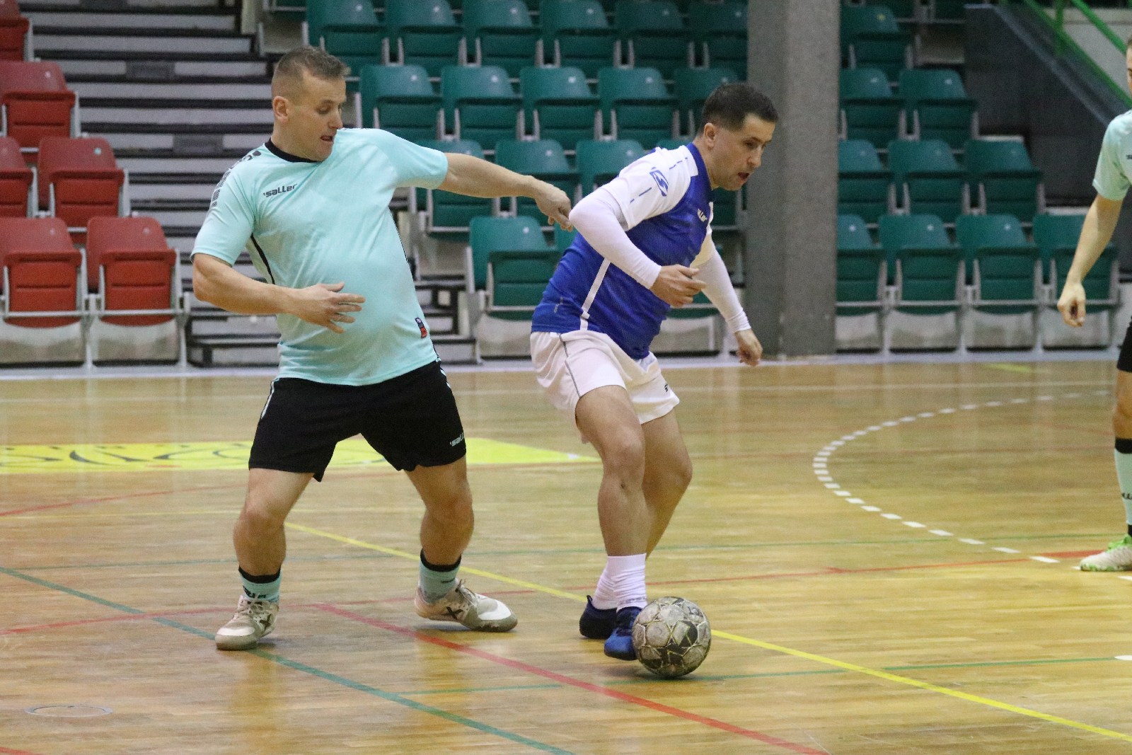 Legnicka Liga Halowa: Łobodziński i spółka pokonali mistrza