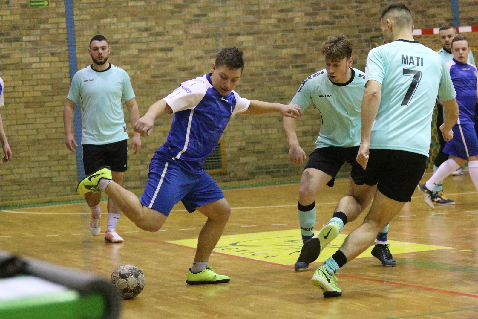 Legnicka Liga Halowa: Łobodziński i spółka pokonali mistrza