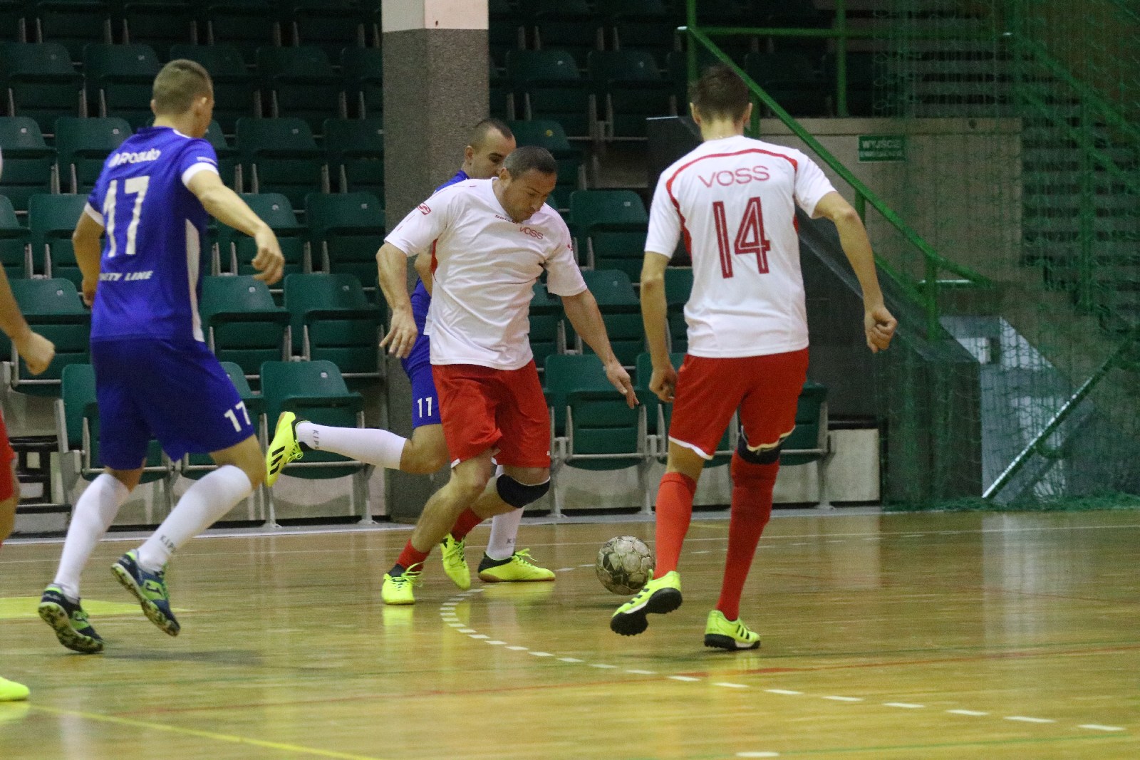 Legnicka Liga Halowa: Łobodziński i spółka pokonali mistrza