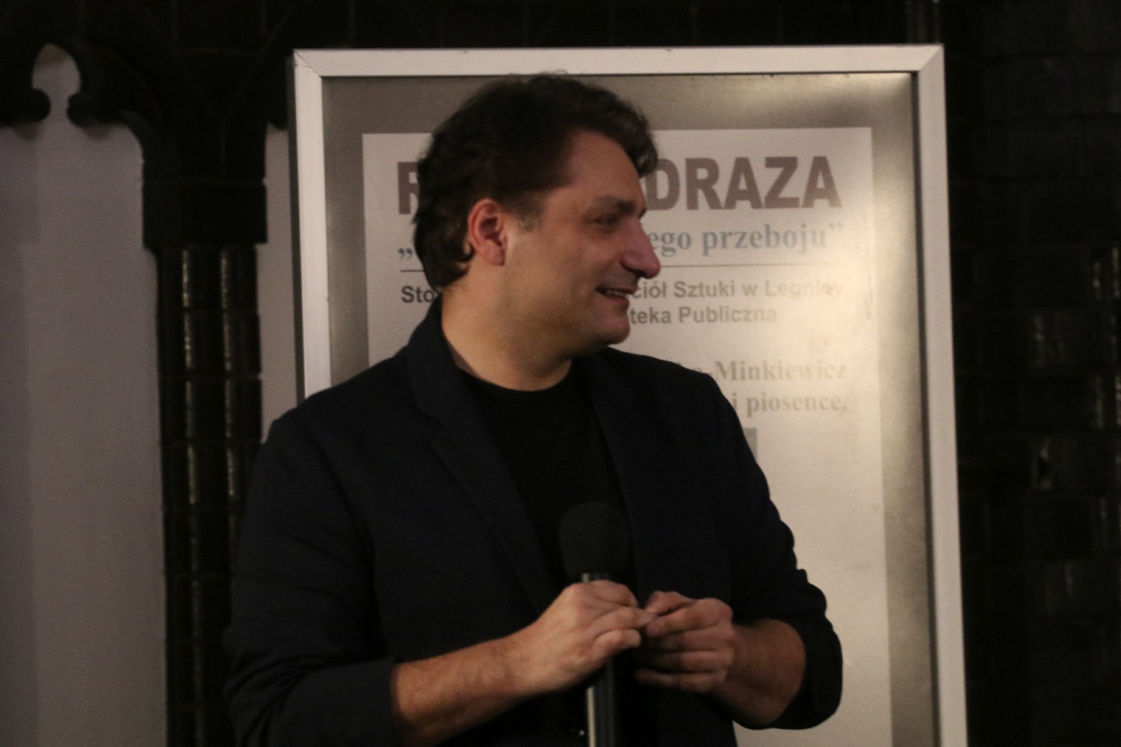 Wieczór z muzyką, opowieścią i Rafałem Podrazą