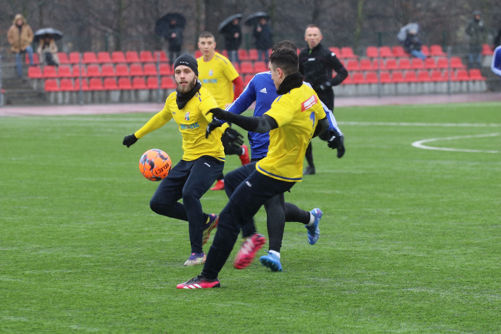 Rezerwy Miedzi Legnica rozbiły lidera 4. ligi wschodniej