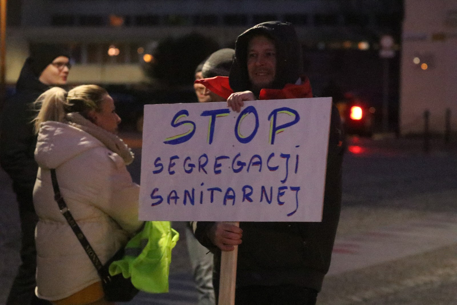 Stop segregacji sanitarnej. Kolejna manifestacja w Legnicy