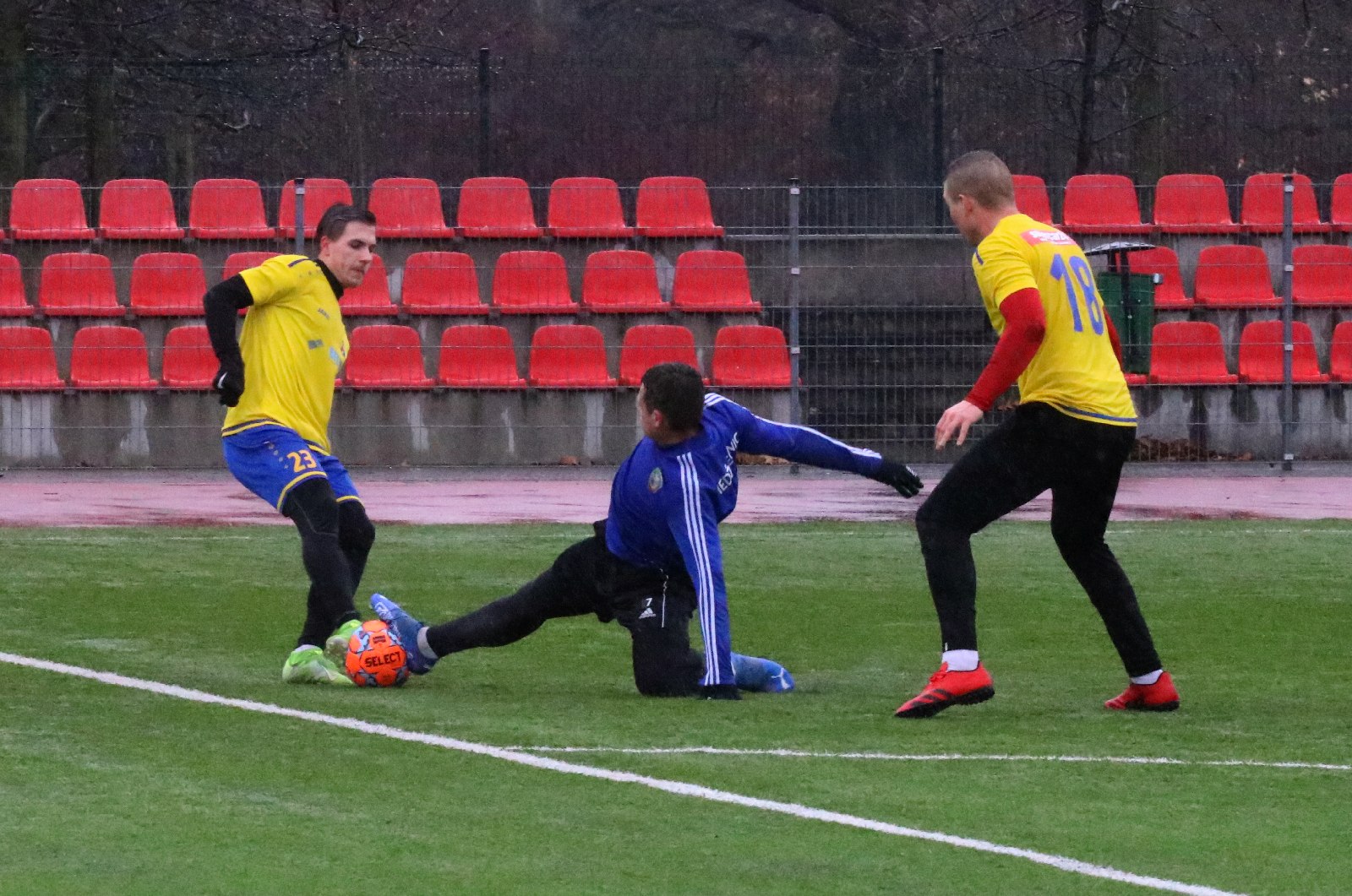 Rezerwy Miedzi Legnica rozbiły lidera 4. ligi wschodniej