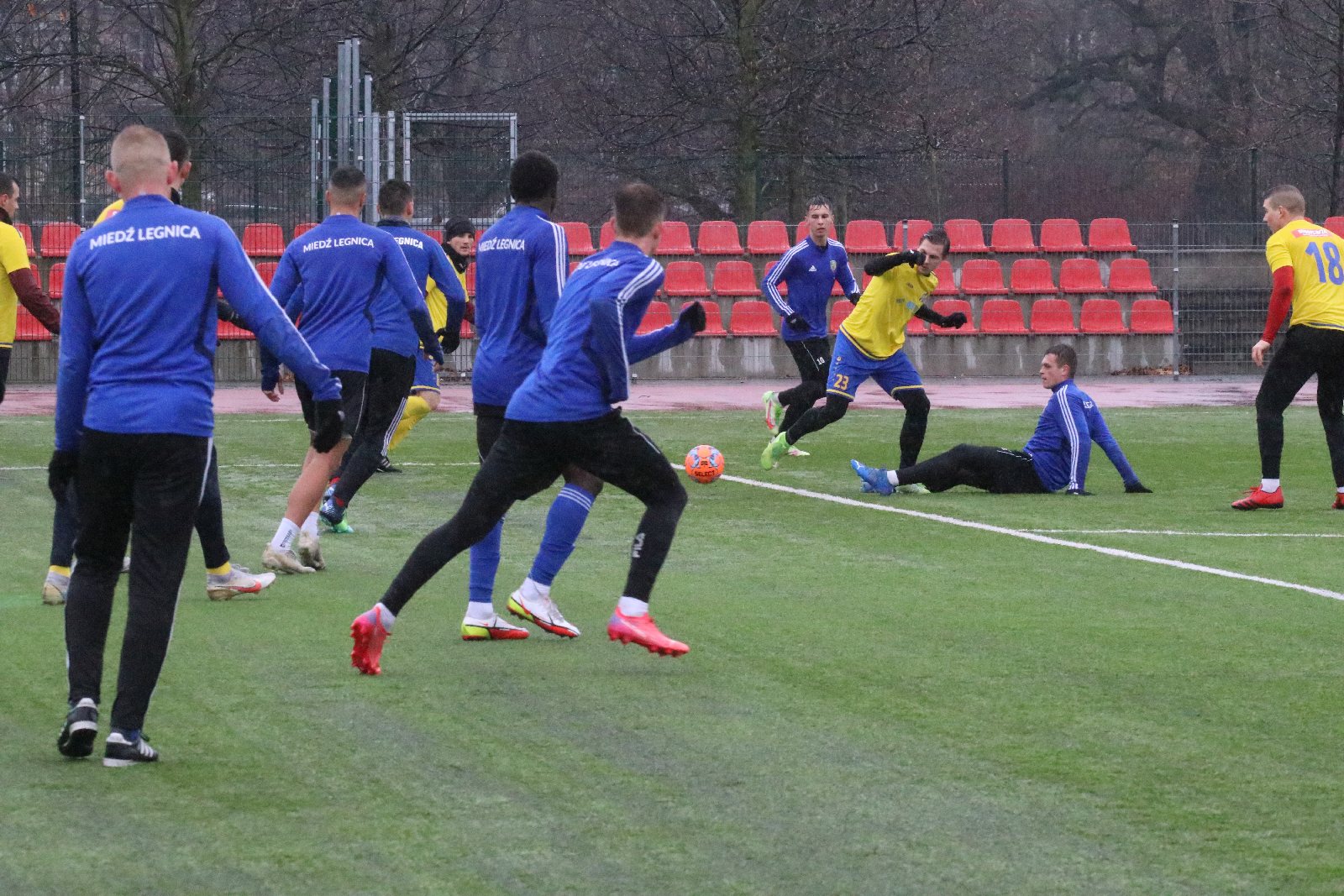 Rezerwy Miedzi Legnica rozbiły lidera 4. ligi wschodniej