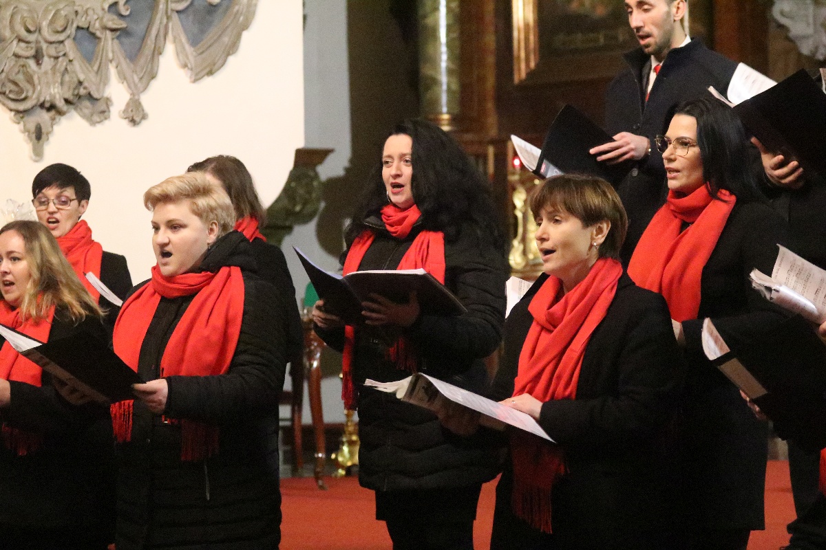 Koncert kolęd w wykonaniu chóru katedralnego