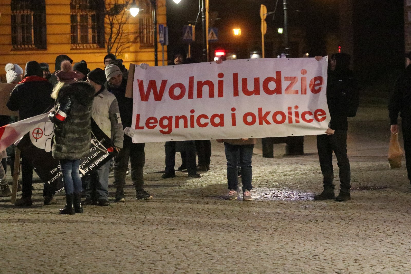 Stop segregacji sanitarnej. Kolejna manifestacja w Legnicy