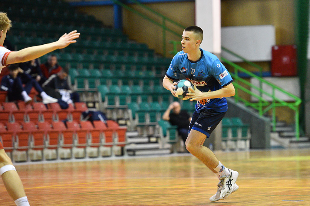 Siódemka Legnica wygrywa z Olimpią i melduje się w 1/4 MPJ