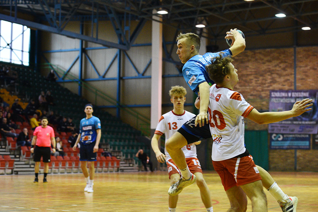 Siódemka Legnica wygrywa z Olimpią i melduje się w 1/4 MPJ