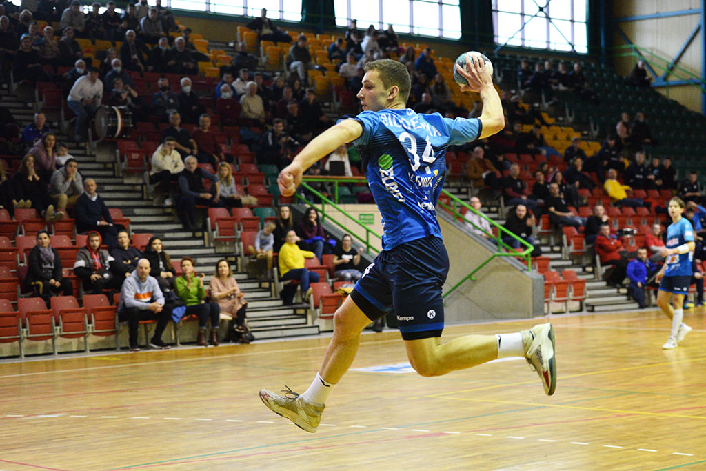 Siódemka Legnica wygrywa z Olimpią i melduje się w 1/4 MPJ