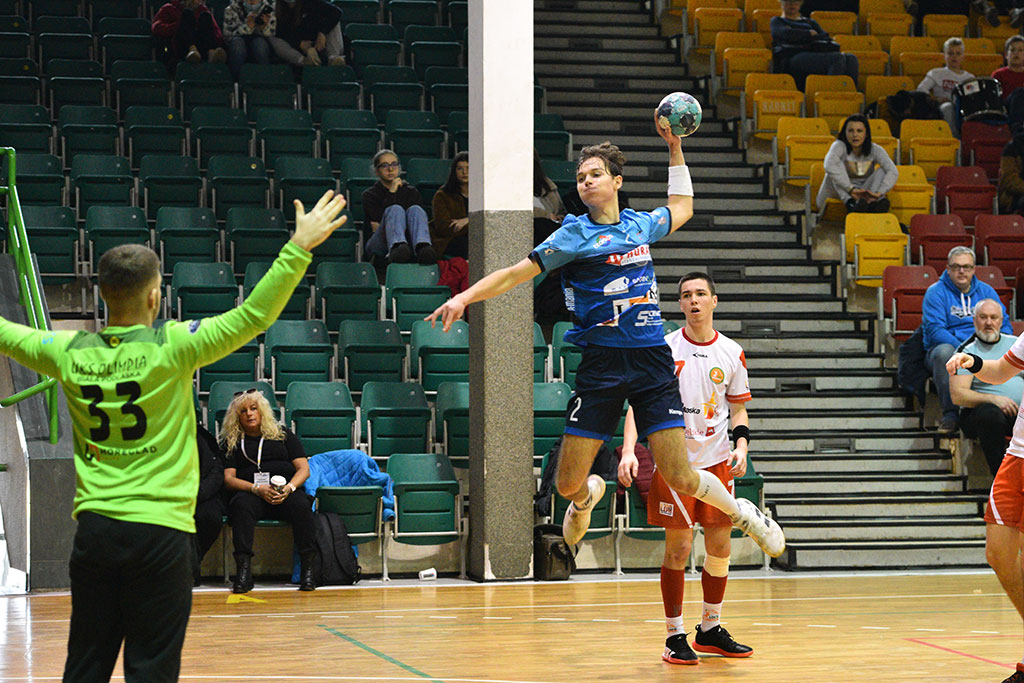 Siódemka Legnica wygrywa z Olimpią i melduje się w 1/4 MPJ