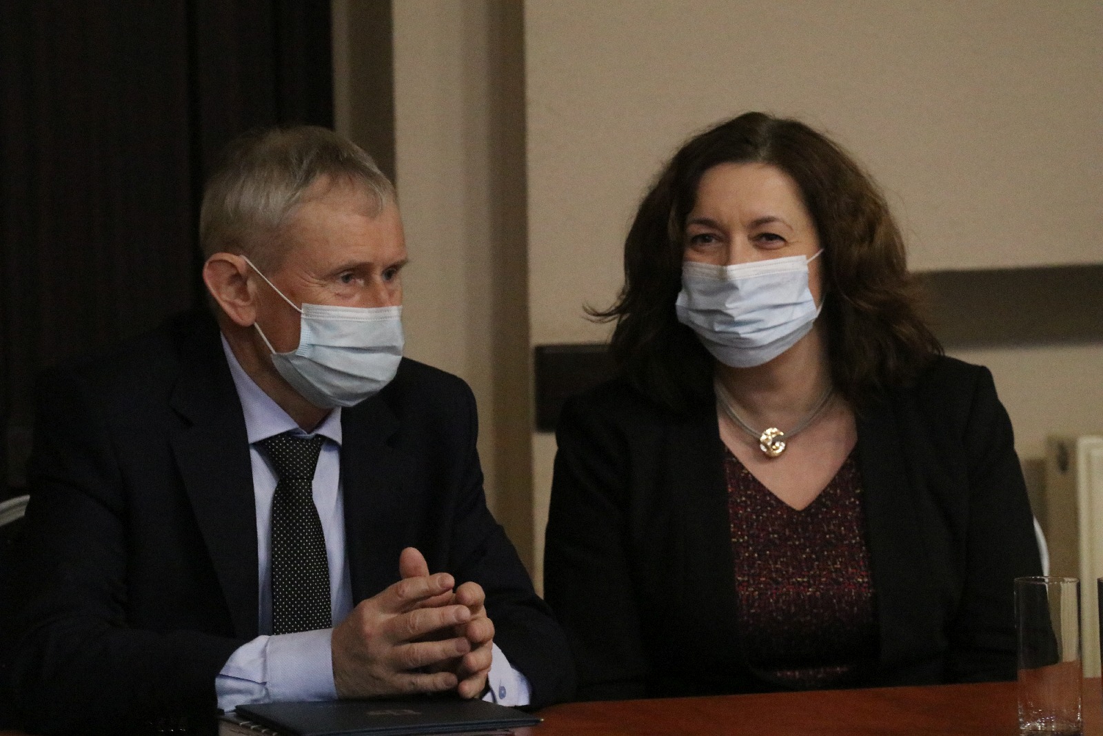 Uroczysta sesja w Kunicach. Józef Pieróg złożył ślubowanie