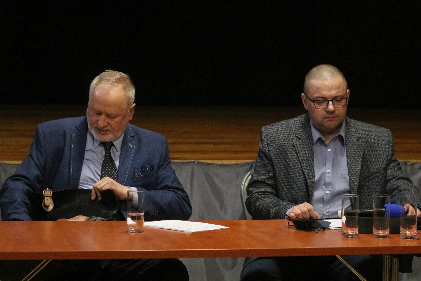 Uroczysta sesja w Kunicach. Józef Pieróg złożył ślubowanie