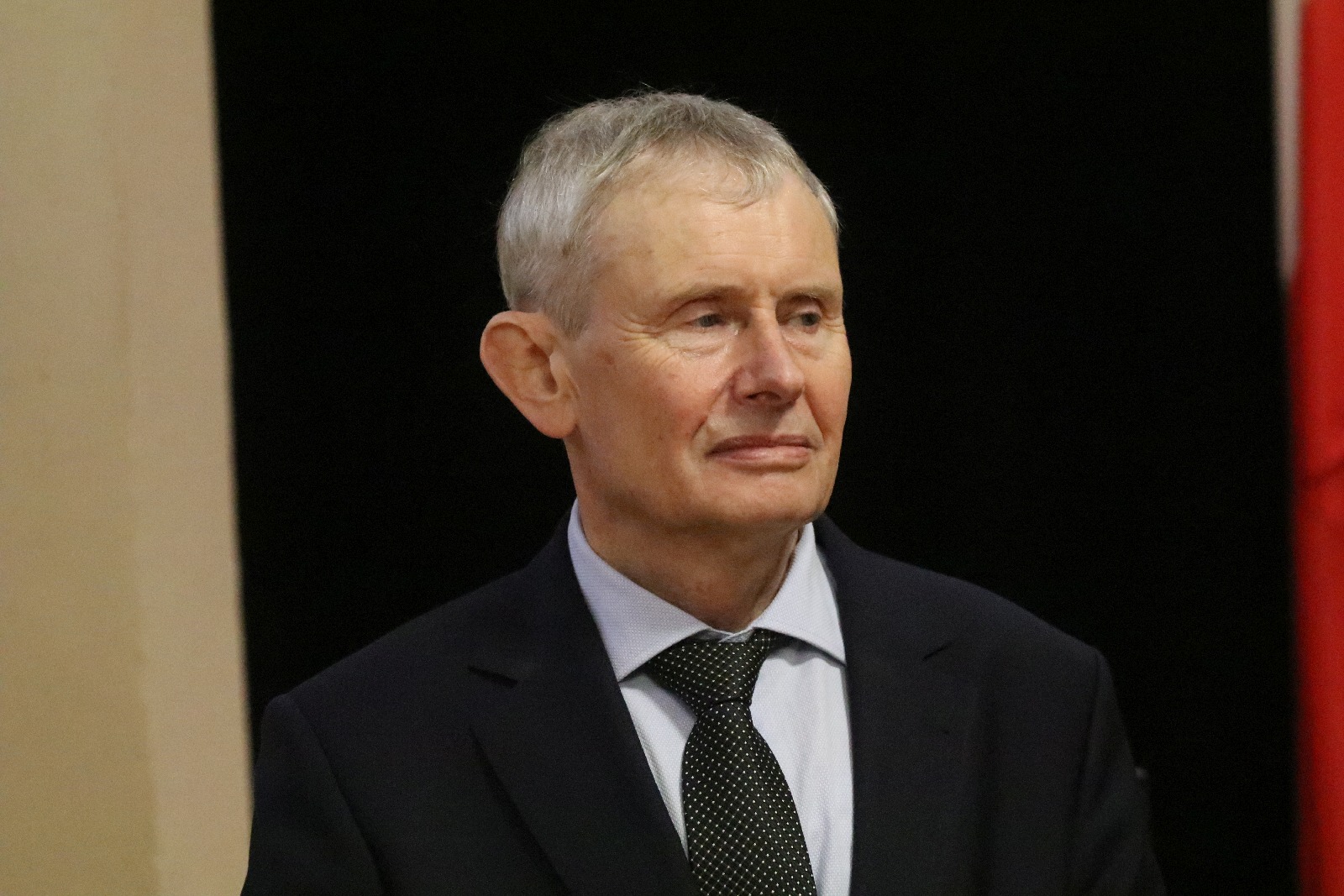 Uroczysta sesja w Kunicach. Józef Pieróg złożył ślubowanie