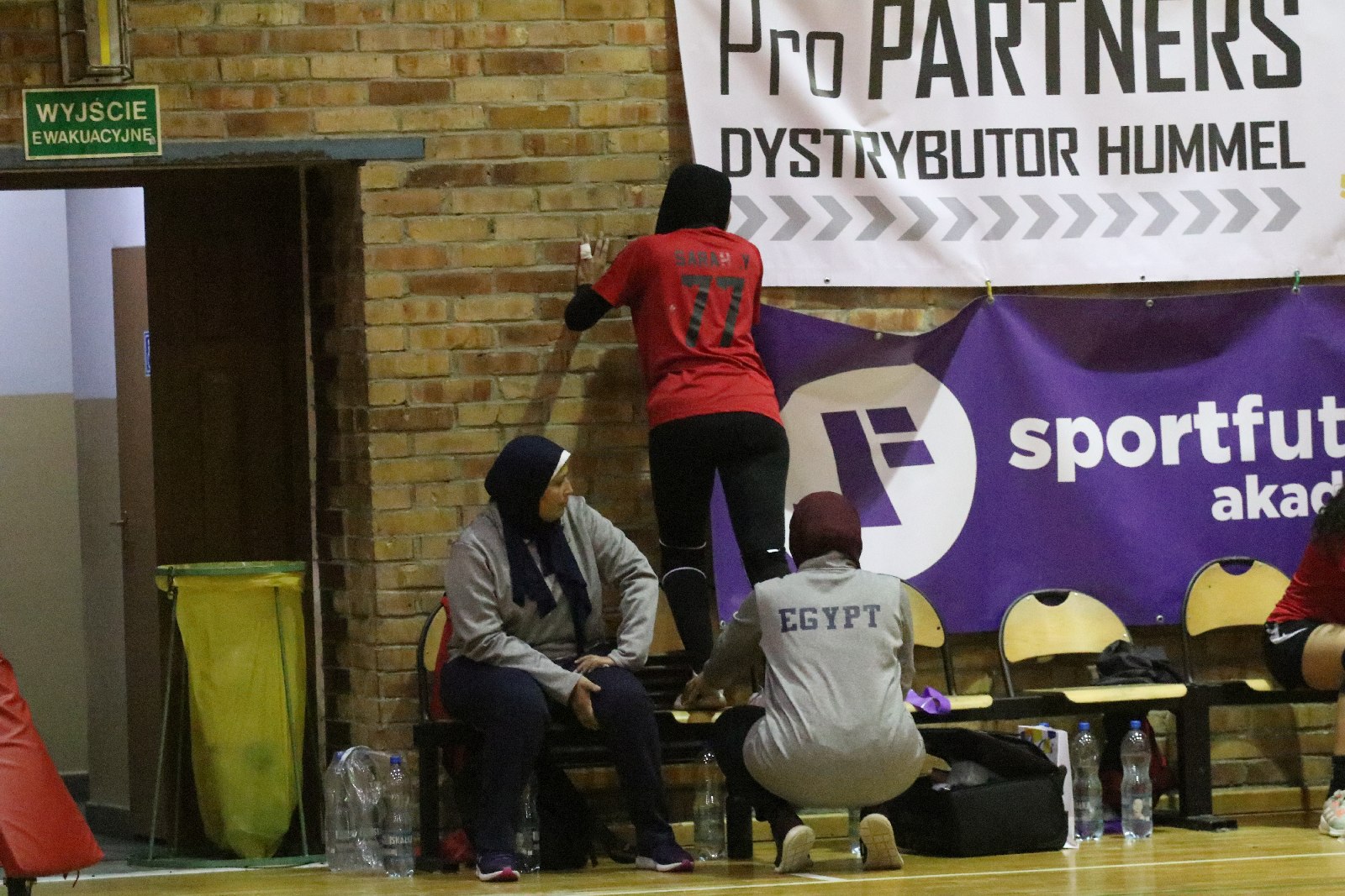 Młodzieżowa kadra Egiptu wygrywa w sparingu z Dziewiątką Legnica