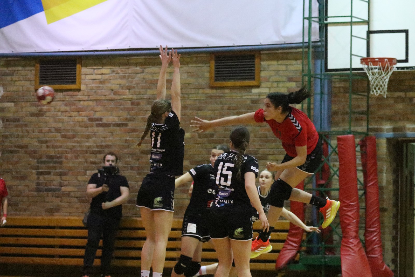 Młodzieżowa kadra Egiptu wygrywa w sparingu z Dziewiątką Legnica