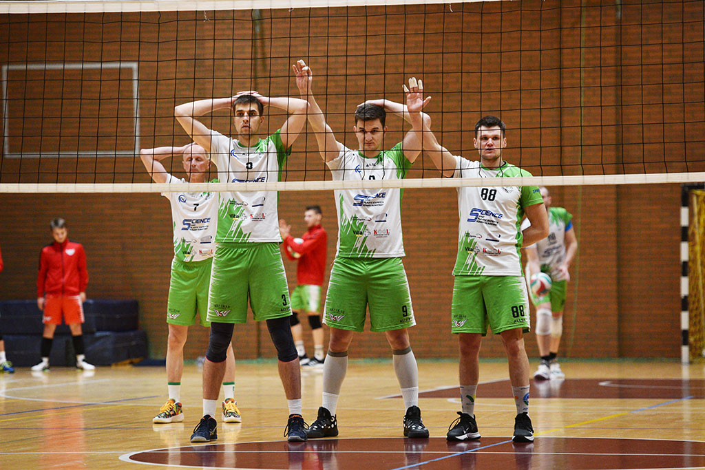 Tie-break zadecydował o wygranej Ikara Legnica