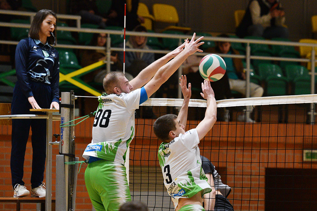 Tie-break zadecydował o wygranej Ikara Legnica