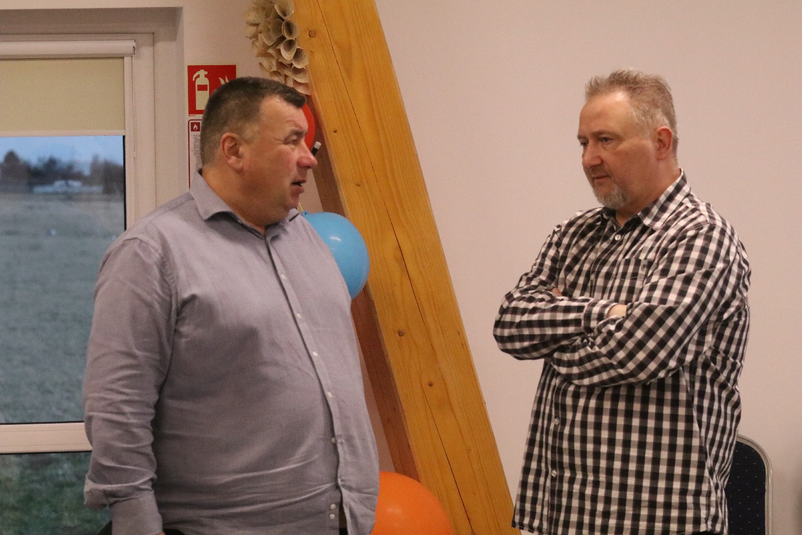 Mieszkańcy Kunic tworzyli wiosenne kompozycje kwiatowe