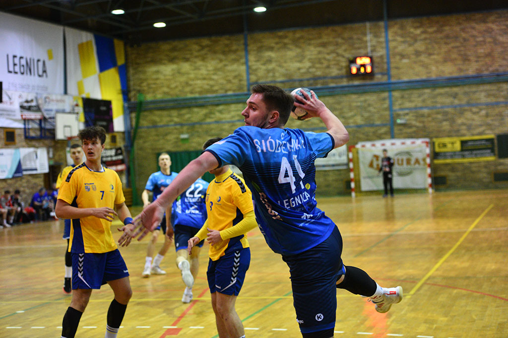 Siódemka przegrywa z Vive Kielce ale awansuje do Final Four