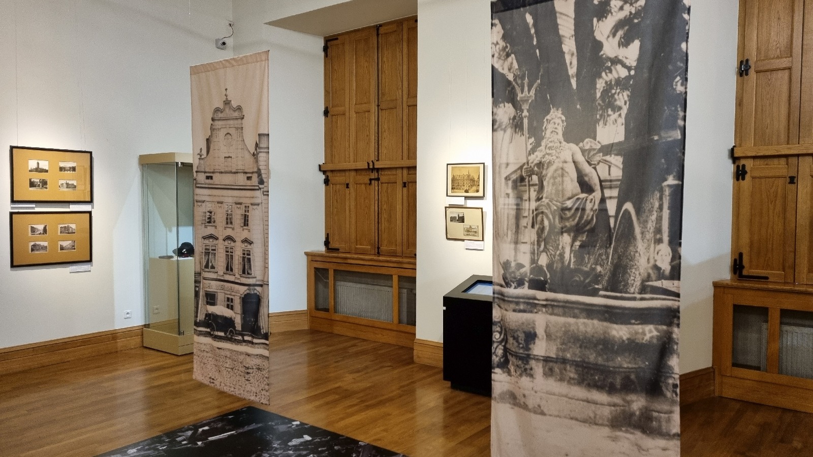W dawnym atelier. Dzieje fotografii w Legnicy 1839–1939