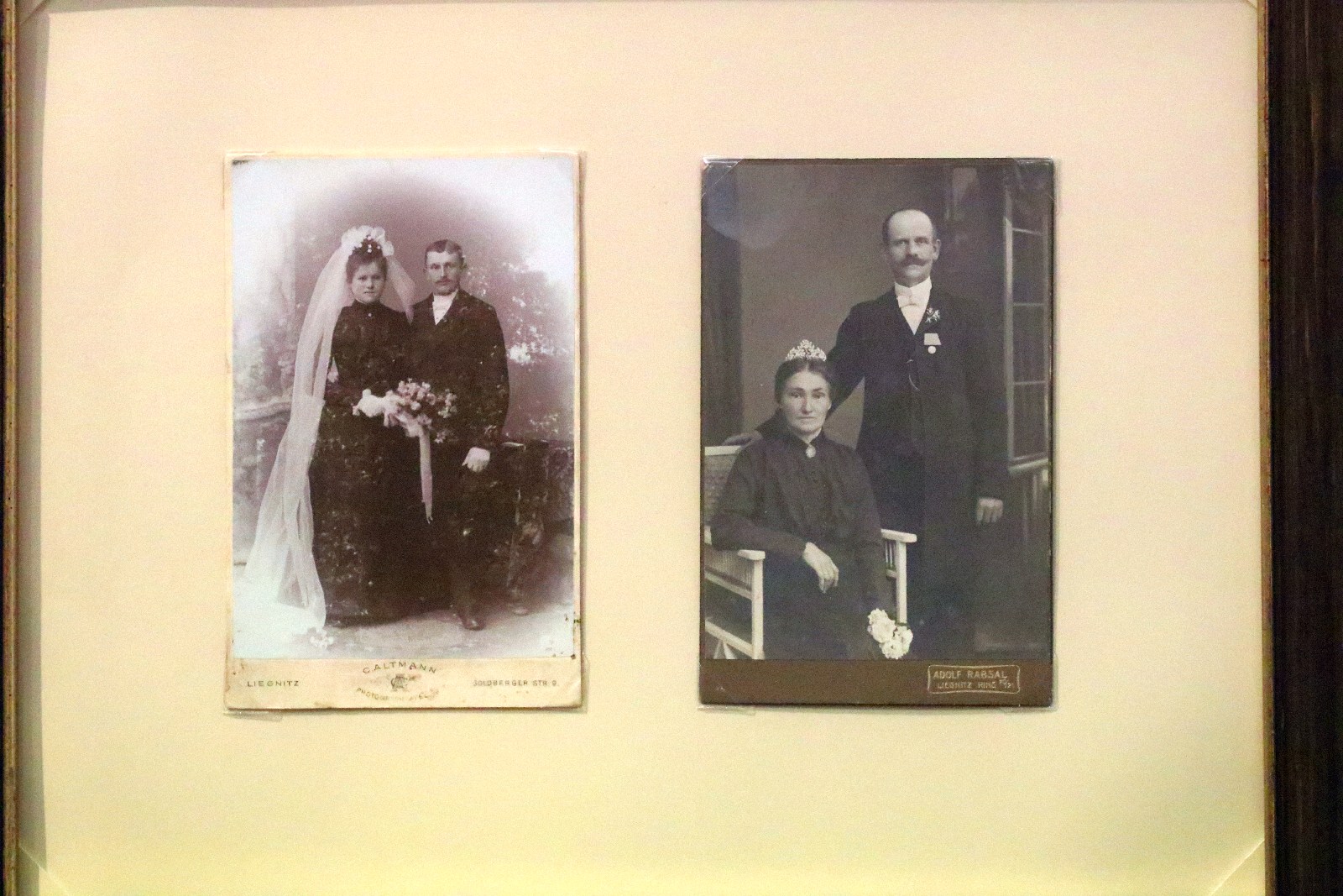 W dawnym atelier. Dzieje fotografii w Legnicy 1839–1939