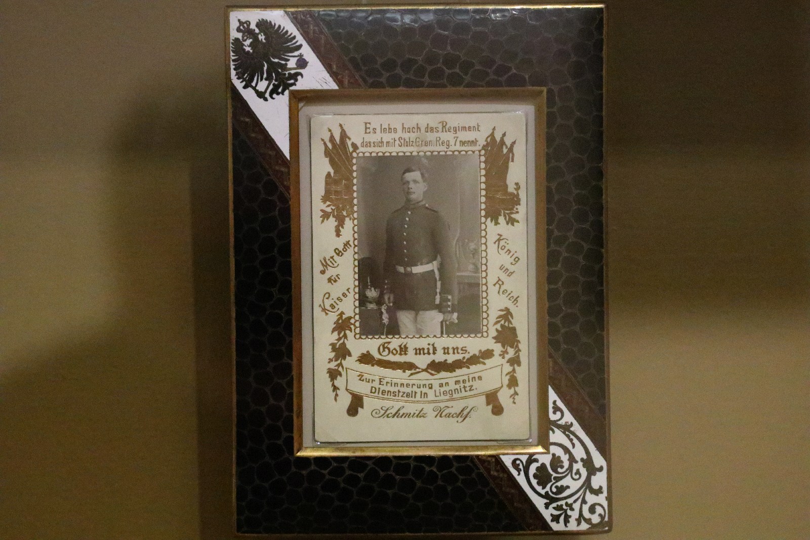 W dawnym atelier. Dzieje fotografii w Legnicy 1839–1939