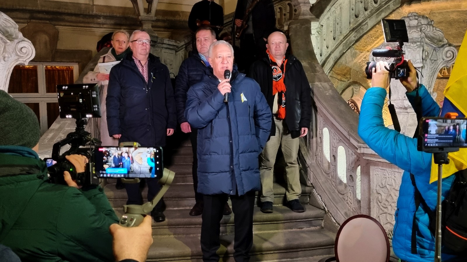 Wiec poparcia dla Ukrainy, która stanęła w obliczu wojny