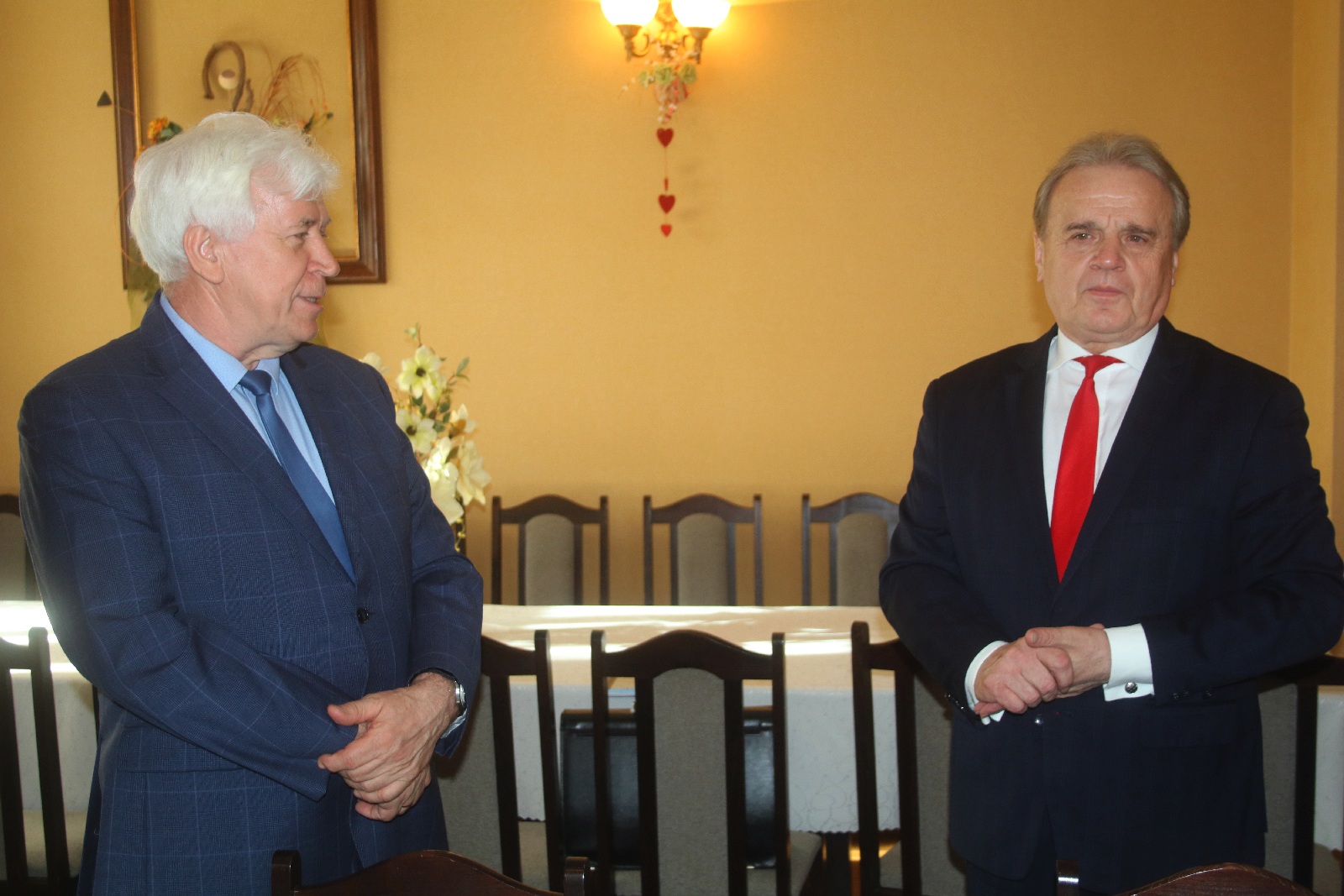 Koledzy samorządowcy pożegnali odwołanego wójta gminy Kunice