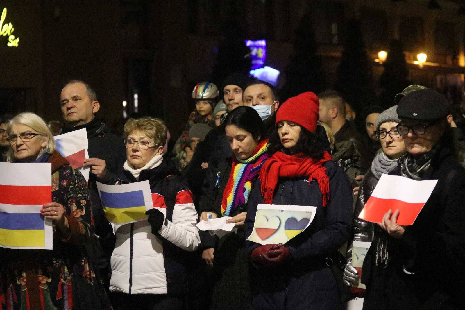 Wiec poparcia dla Ukrainy, która stanęła w obliczu wojny