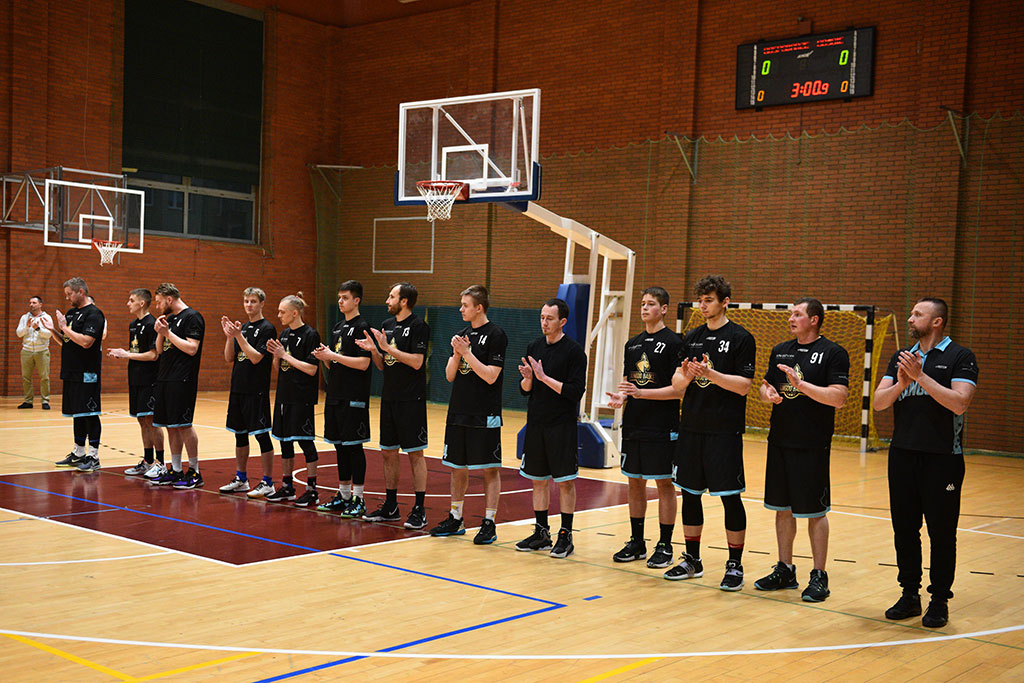 Onlajnersi Kangoo Basket Gorzów wygrali po dogrywce z Basketem