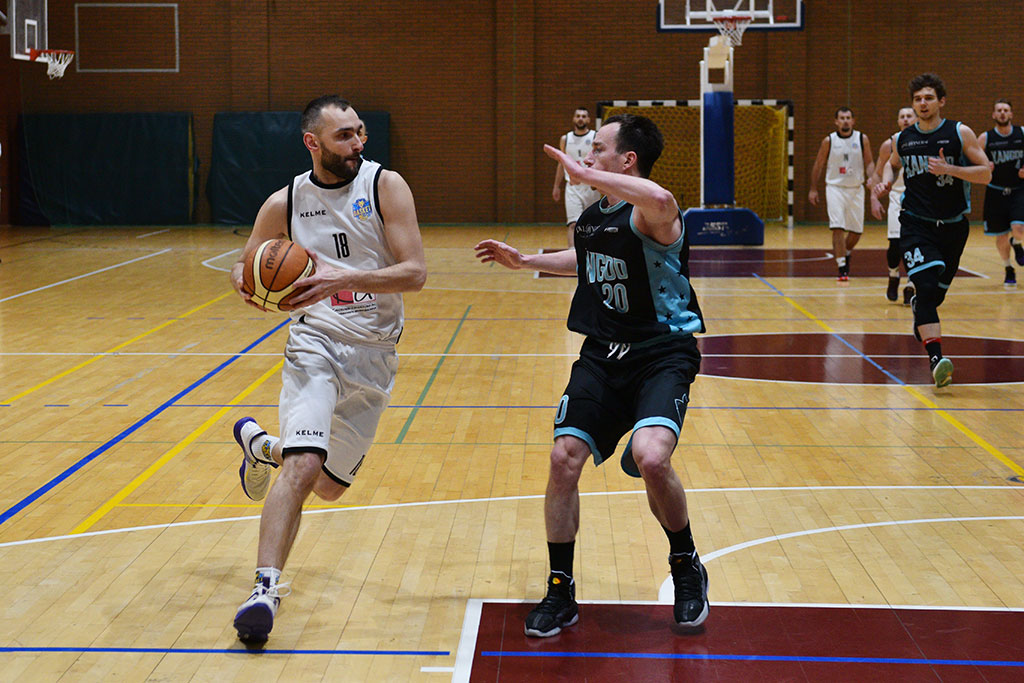 Onlajnersi Kangoo Basket Gorzów wygrali po dogrywce z Basketem