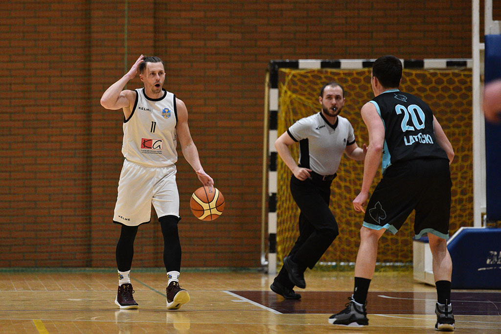 Onlajnersi Kangoo Basket Gorzów wygrali po dogrywce z Basketem
