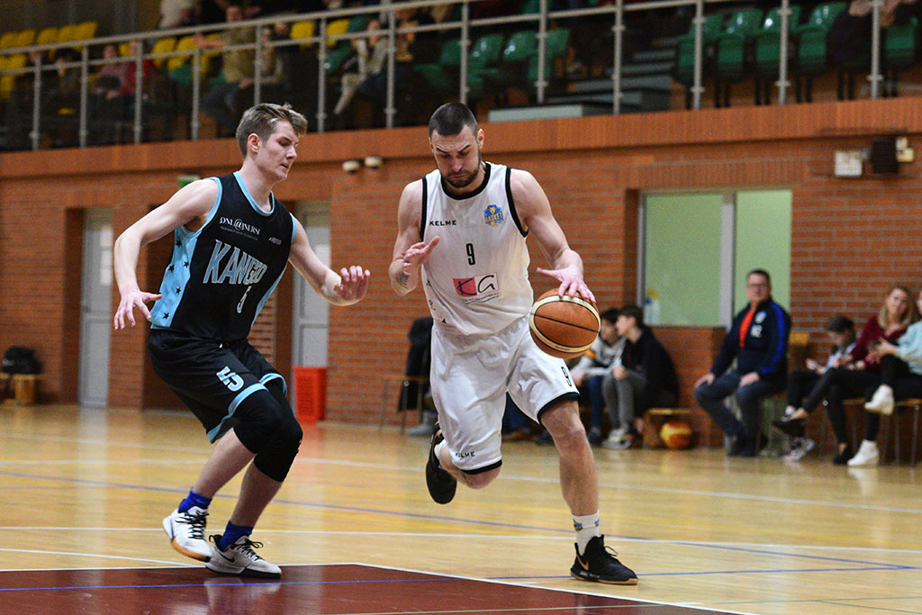 Onlajnersi Kangoo Basket Gorzów wygrali po dogrywce z Basketem