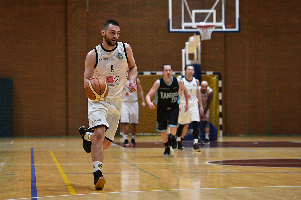 Onlajnersi Kangoo Basket Gorzów wygrali po dogrywce z Basketem