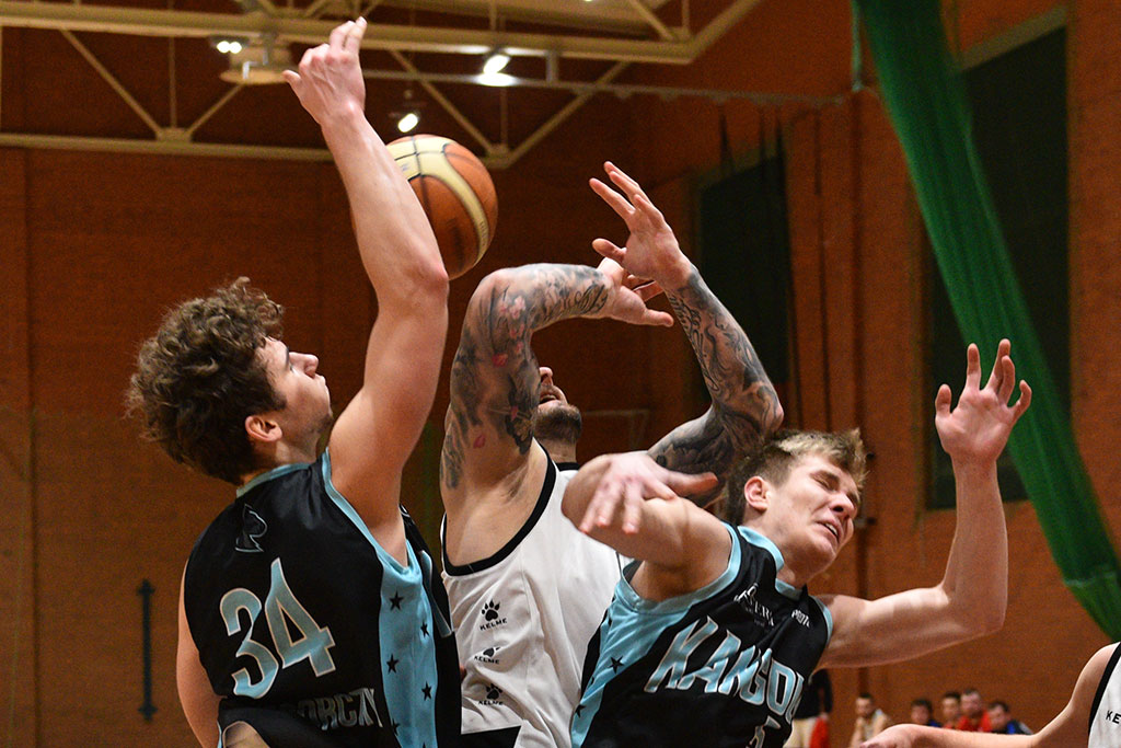 Onlajnersi Kangoo Basket Gorzów wygrali po dogrywce z Basketem