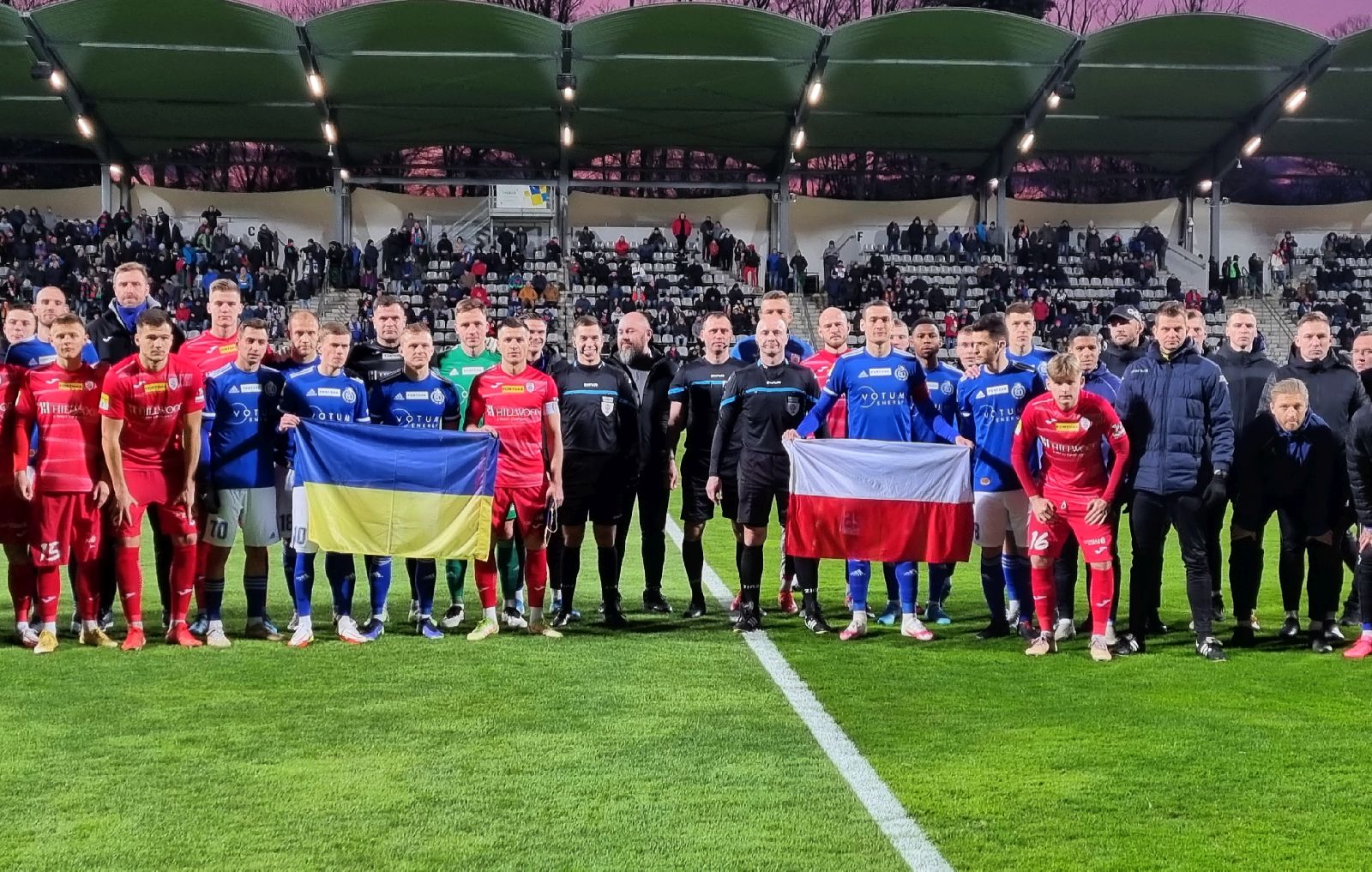 Bramki Caroliny i Mijuskovića dają Miedzi trzy punkty ze Skrą